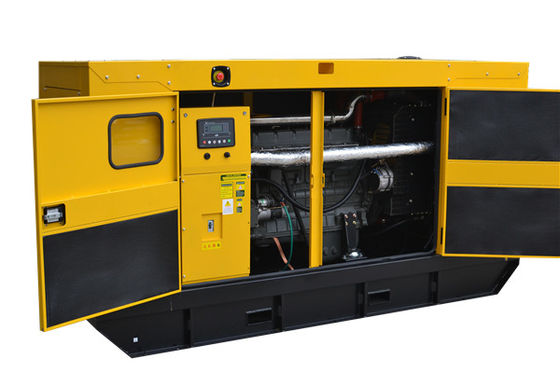 Generatore diesel insonorizzato di raffreddamento ad acqua Perkins 15kva trifase