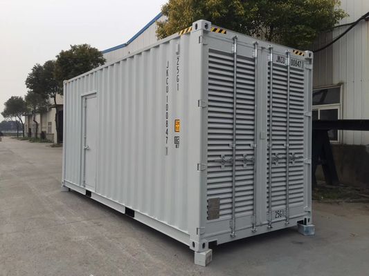50hz il generatore di alto mare del regolatore 1000kva Cummins ha messo in contenitori Genset