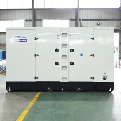 550kW 688KVA Super Diesel generatore silenzioso raffreddato con acqua 50/60HZ Generatori portatili mono/trifase DCEC Cummin