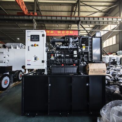 Fabrica portatile 280kW 350KVA per uso domestico Generatore di energia a 3 fasi di piccola potenza 3 fasi generatore diesel super silenzioso set Cumm