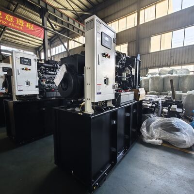 Fabrica portatile 280kW 350KVA per uso domestico Generatore di energia a 3 fasi di piccola potenza 3 fasi generatore diesel super silenzioso set Cumm